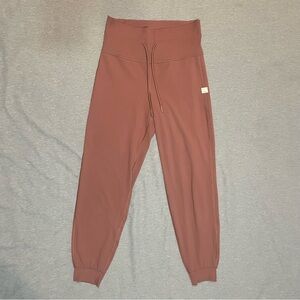Vuori Daily Jogger XS Brown DreamKnit Performance Sweatpants High Rise Athleisue